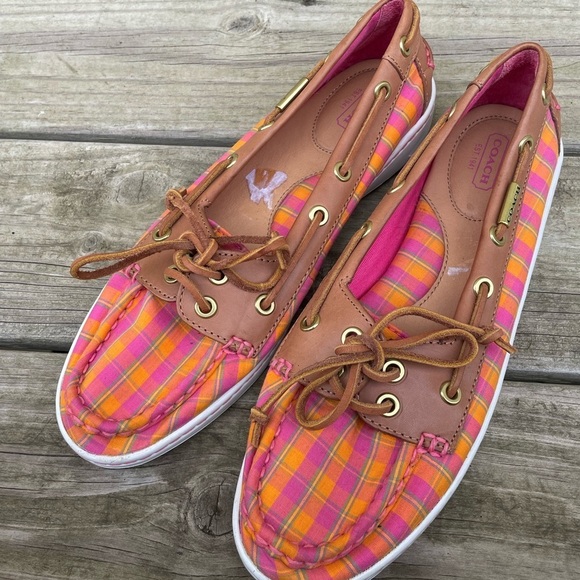 Colorful Plaid Women's Boat Shoes - Picture 2 of 9
